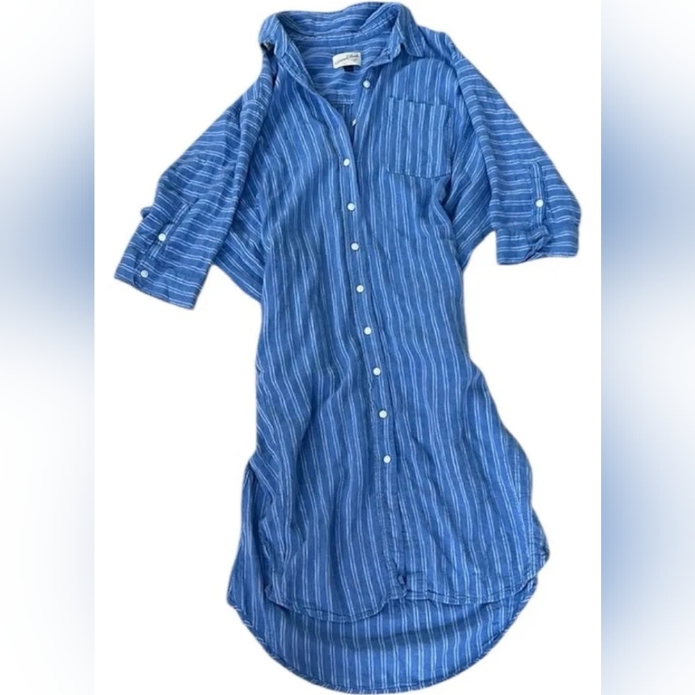 Universal Thread Blue Striped Midi Dress